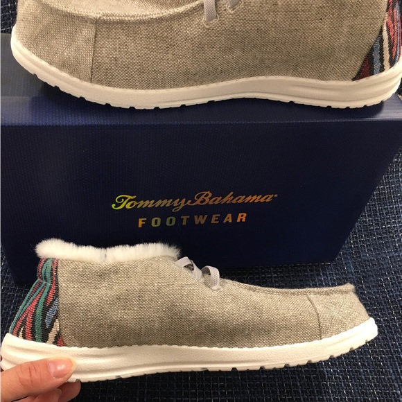 💚Tommy Bahamas comfy Loafer slip ons❤️ - Picture 6 of 8